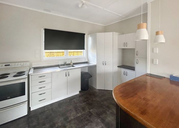  at 383 Somme Parade, Aramoho, Whanganui, Manawatu / Whanganui