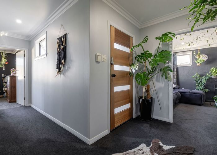  at 102 Rugby Street, Awapuni, Palmerston North, Manawatu / Whanganui