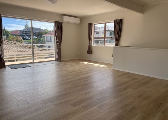  at 6 Noton Road, Mount Roskill, Auckland