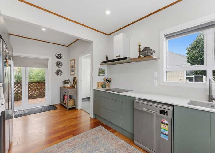  at 16 Maranui Street, Welbourn, New Plymouth, Taranaki