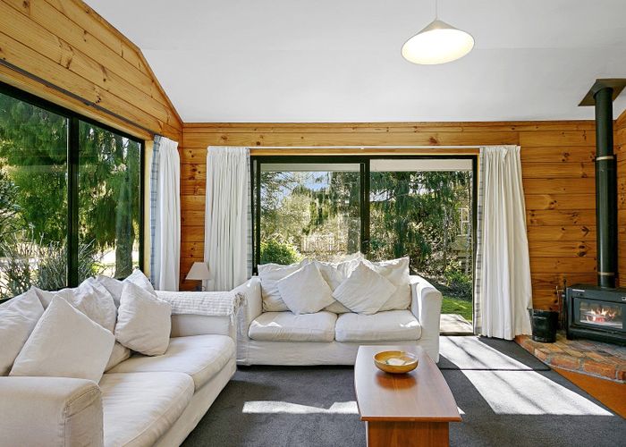  at 6 Kaiuru Avenue, Pukawa, Taupo, Waikato