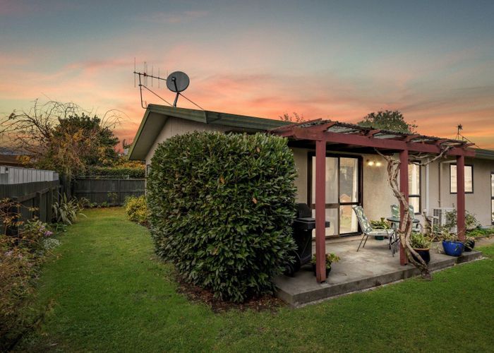  at 18B Middle Road, Havelock North, Havelock North
