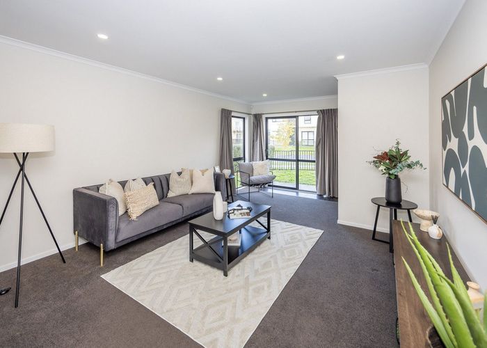  at 4 Ridgedale Crescent, Flagstaff, Hamilton, Waikato