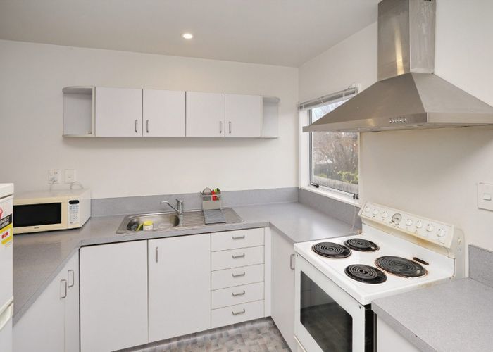  at 1/102 Wainui Street, Riccarton, Christchurch City, Canterbury