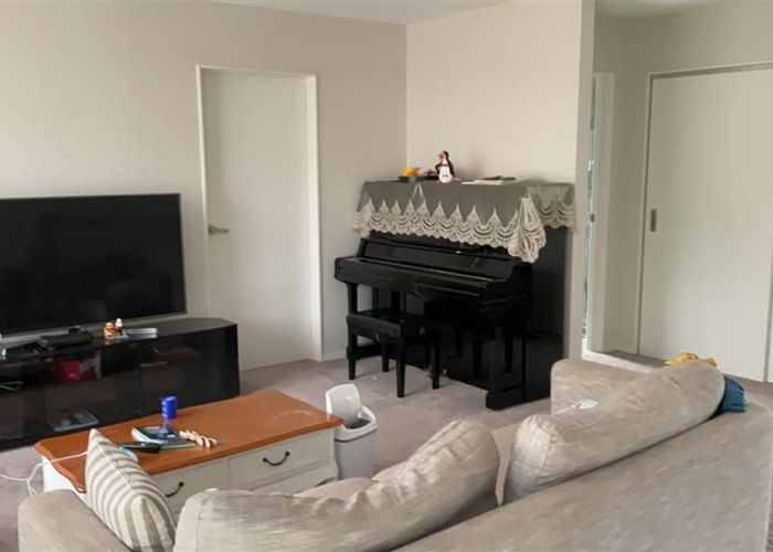  at 7 Fishwicke Lane, Albany, North Shore City, Auckland