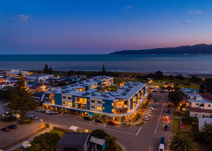  at 21/4 Seaview Road, Paraparaumu Beach, Kapiti Coast, Wellington