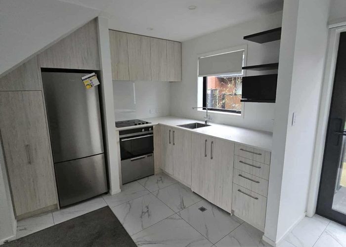  at 4/3 Milne Crescent, Taita, Lower Hutt