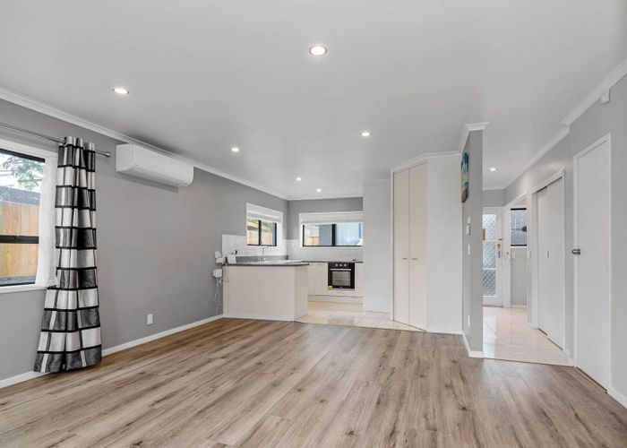 at 2/339 Pakuranga Road, Pakuranga Heights, Manukau City, Auckland
