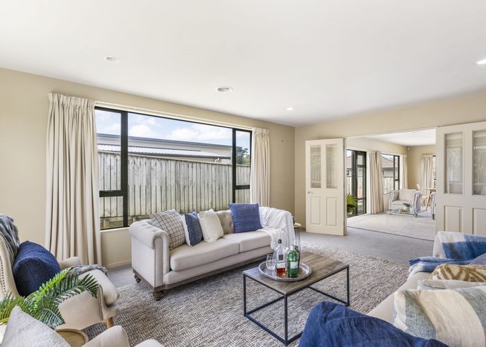  at 16 Greenstone Place, Aotea, Porirua