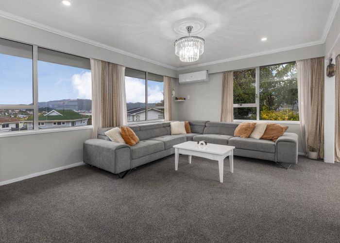  at 11 Tweed Road, Papakowhai, Porirua, Wellington