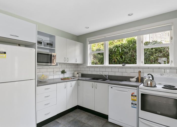  at 10 Chaucer Way, Karori, Wellington