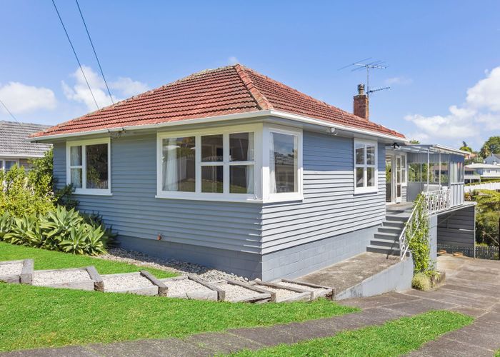  at 10 Macpherson Street, Meadowbank, Auckland City, Auckland