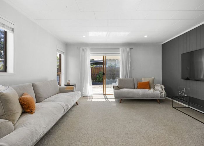  at 1/364 Bucklands Beach Road, Bucklands Beach, Manukau City, Auckland