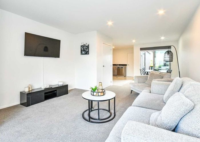  at 16 Fort Lincoln Loop, Karaka, Franklin, Auckland