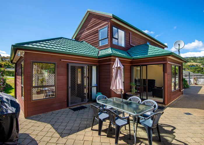  at 2A Navigation Drive, Whitby, Porirua, Wellington