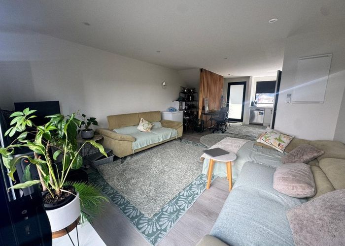  at 34 Ara Mara Hua, Henderson, Waitakere City, Auckland