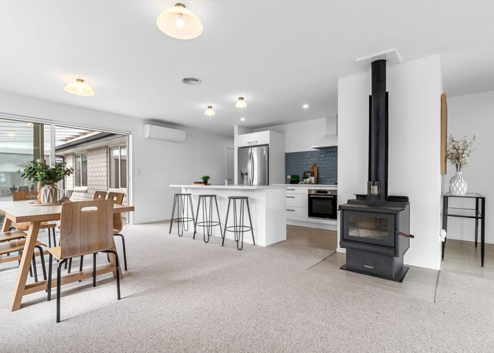  at 3 Komata Crescent, Papamoa Beach, Tauranga, Bay Of Plenty