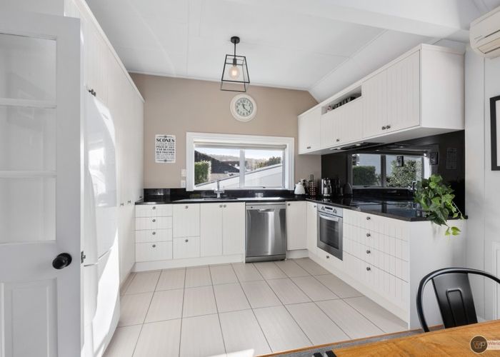  at 573 High Street, Boulcott, Lower Hutt