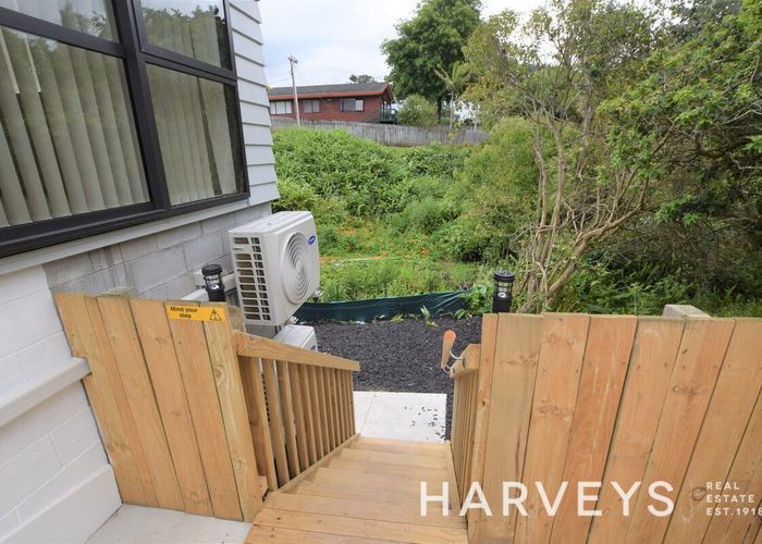  at 1/71 Fruitvale Road, New Lynn, Waitakere City, Auckland