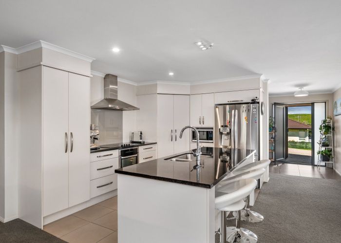  at 8 Ibis Way, Welcome Bay, Tauranga, Bay Of Plenty