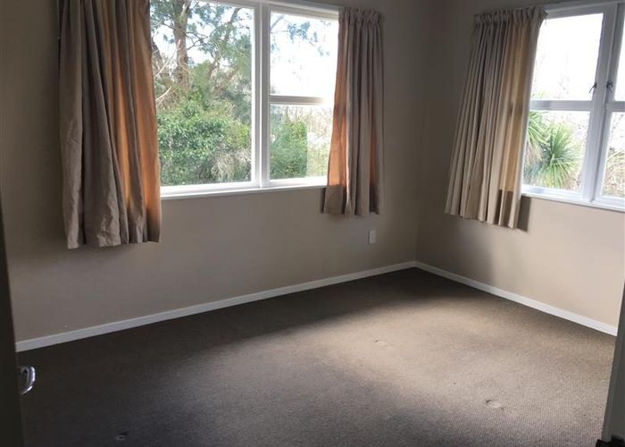  at 76 Fitzwater Place, Henderson, Waitakere City, Auckland
