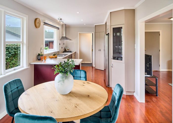  at 32 Wai-iti Crescent, Woburn, Lower Hutt, Wellington