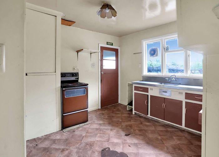  at 171 Johns Road, Northwood, Christchurch