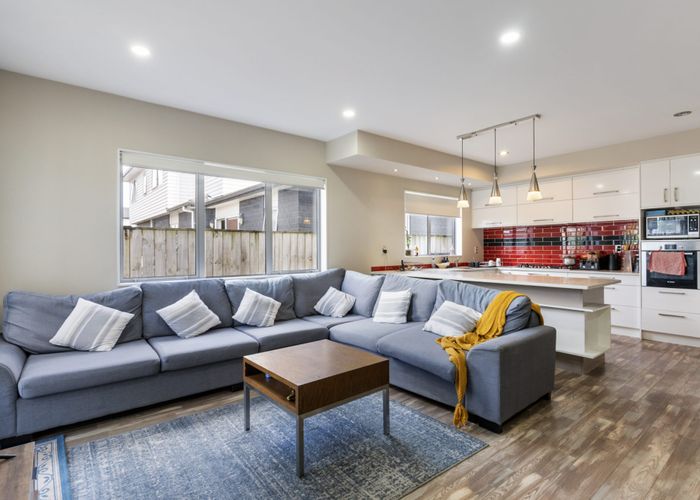  at 10 Puoro Street, Flat Bush, Manukau City, Auckland