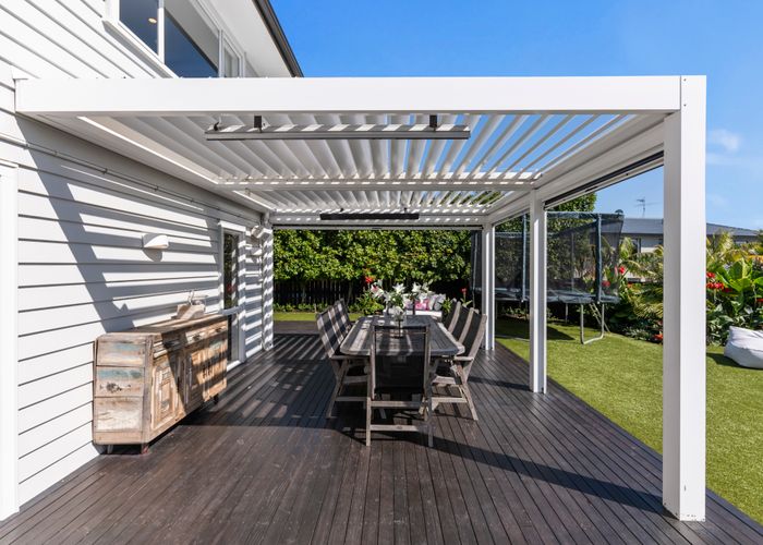  at 6 Piriti Drive, Te Atatu Peninsula, Auckland