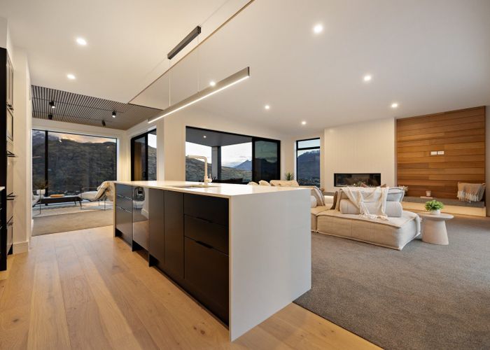  at 6 Florence Close, Queenstown Hill, Queenstown-Lakes, Otago