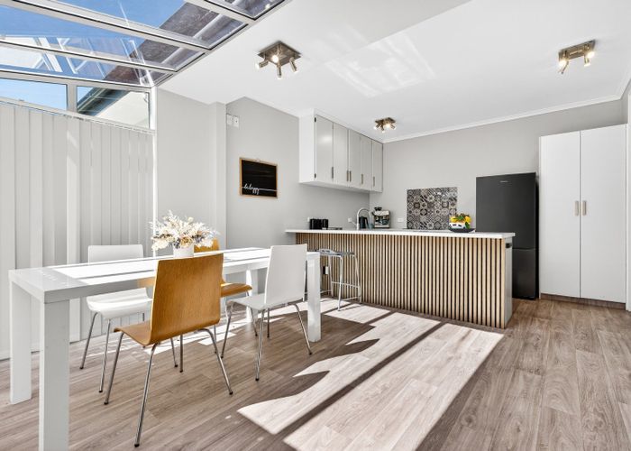  at 138 Gloucester Street, Taradale, Napier, Hawke's Bay