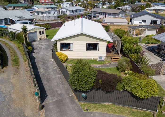  at 11 Simcox Street, Otaki Beach, Kapiti Coast, Wellington