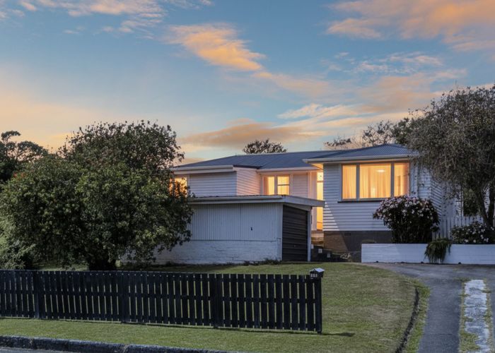  at 142 Mungavin Avenue, Ranui Heights, Porirua, Wellington