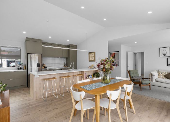  at 1B Fairburn Place, Leamington, Cambridge