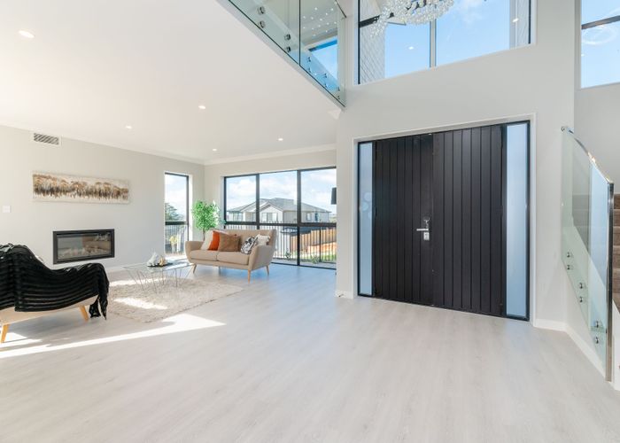  at 5 Kate Duncan Drive, Swanson, Auckland