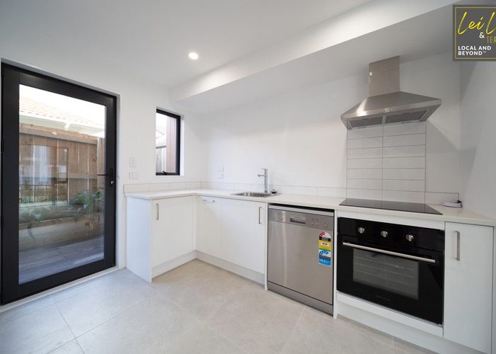  at 6 Raupeti Lane, Henderson, Waitakere City, Auckland