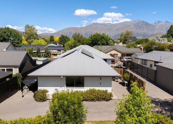  at 2 Preston Drive, Arrowtown, Queenstown-Lakes, Otago