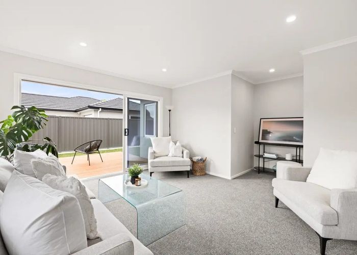  at 2/52 Park Road, Greenmeadows, Napier, Hawke's Bay