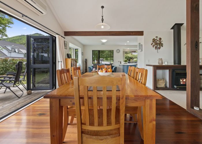  at 7 Shotover Grove, Waikanae