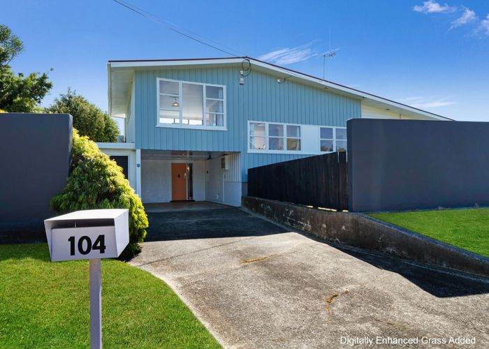  at 104 Atawhai Road, Fitzherbert, Palmerston North, Manawatu / Whanganui