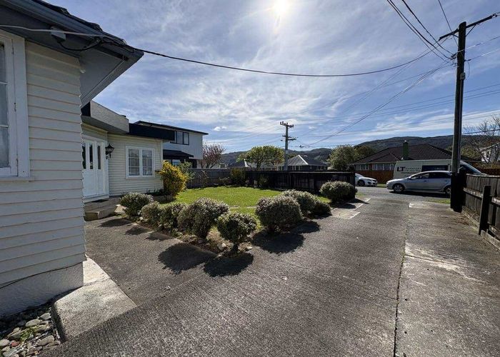  at 15 Marion, Silverstream, Upper Hutt, Wellington