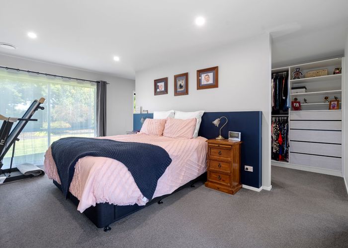  at 11 Johnsons Road, Parkvale