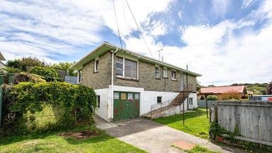 at 23 Lochend Street, Musselburgh, Dunedin
