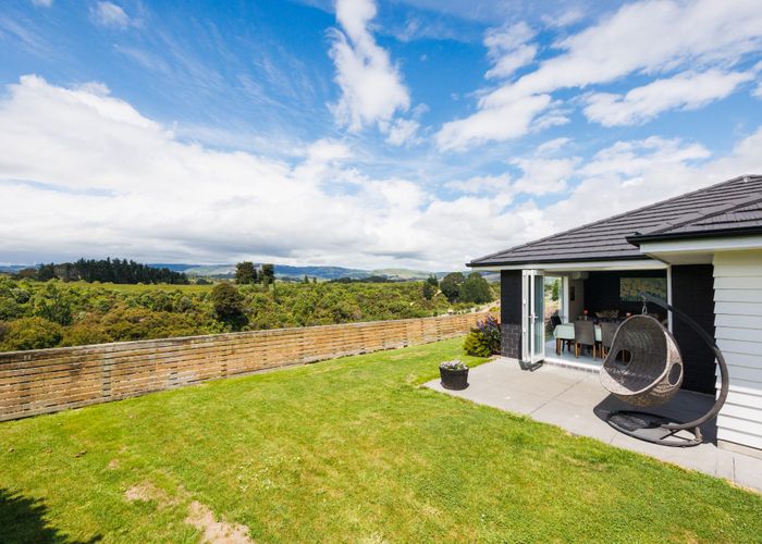  at 132 Johnstone Drive, Fitzherbert, Palmerston North, Manawatu / Whanganui