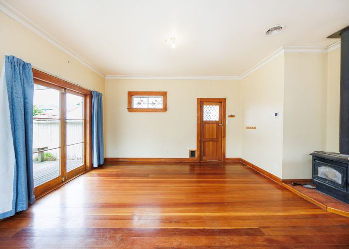  at 33 Kingswood Street, Takaro, Palmerston North, Manawatu / Whanganui