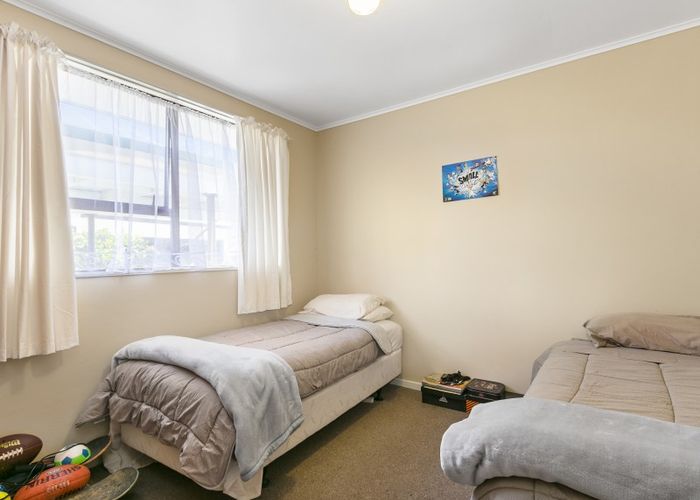  at 1/9 City View Grove, Harbour View, Lower Hutt