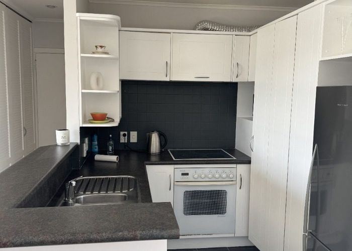  at 8 /9 Marau Cres, Mission Bay, Auckland City, Auckland