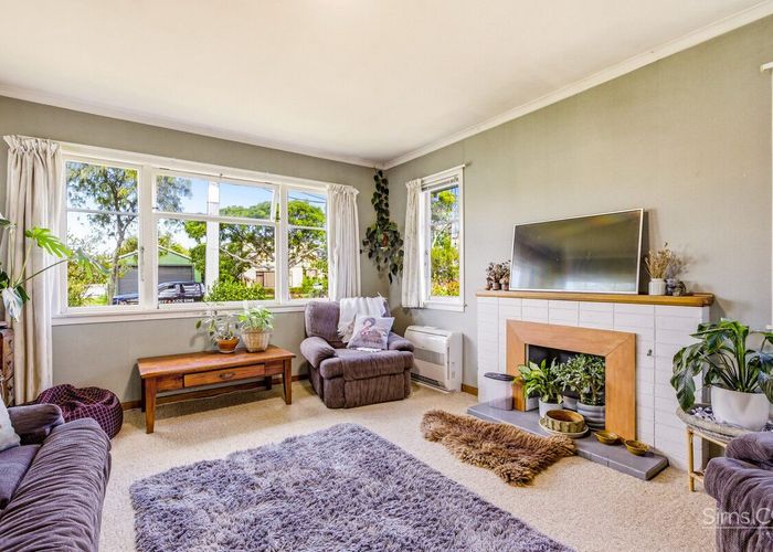  at 7 Bombay Street, Aramoho, Whanganui, Manawatu / Whanganui