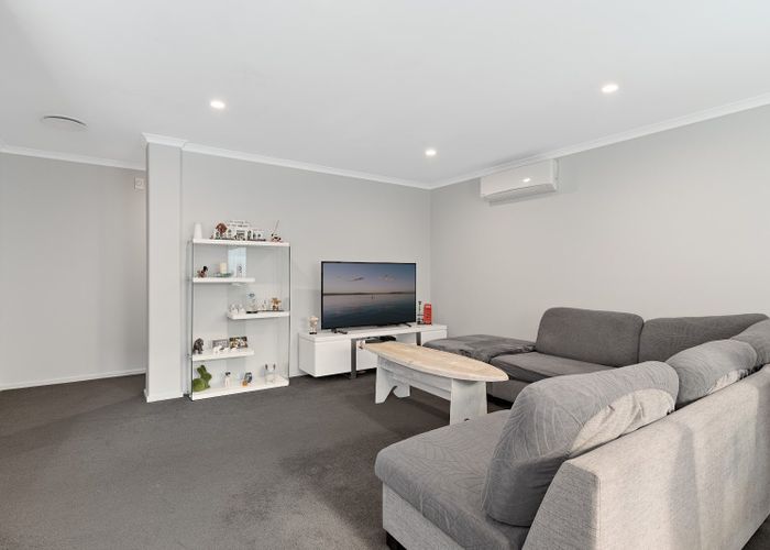  at 166 Waikite Road, Welcome Bay, Tauranga, Bay Of Plenty