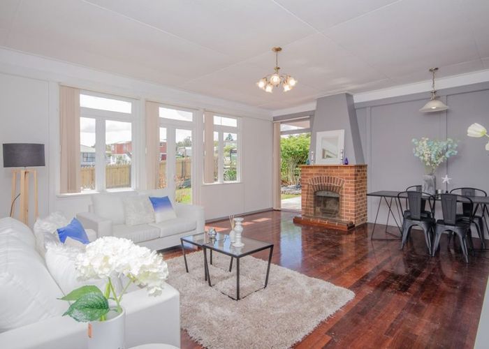  at 13 Tiverton Road, Avondale, Auckland City, Auckland